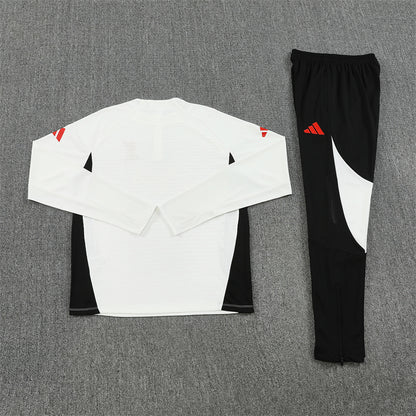 LIVERPOOL 25/26 White and Black Tracksuit